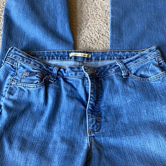 Riders by Lee Light Wash Boot Cut Slims You Jeans - Picture 4 of 5